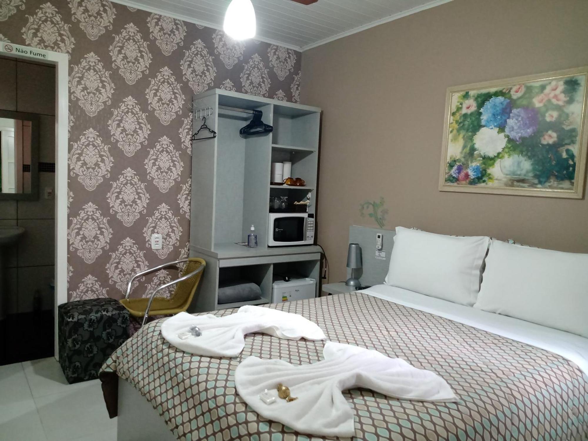 Hospedagem Da Laranjeira กรามาโด ภายนอก รูปภาพ
